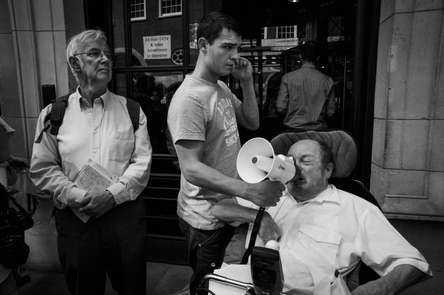 DPAC demonstration outside Department for Education, London. 4th September 2013 DPAC demonstration outside Department for Education, London. 4th September 2013